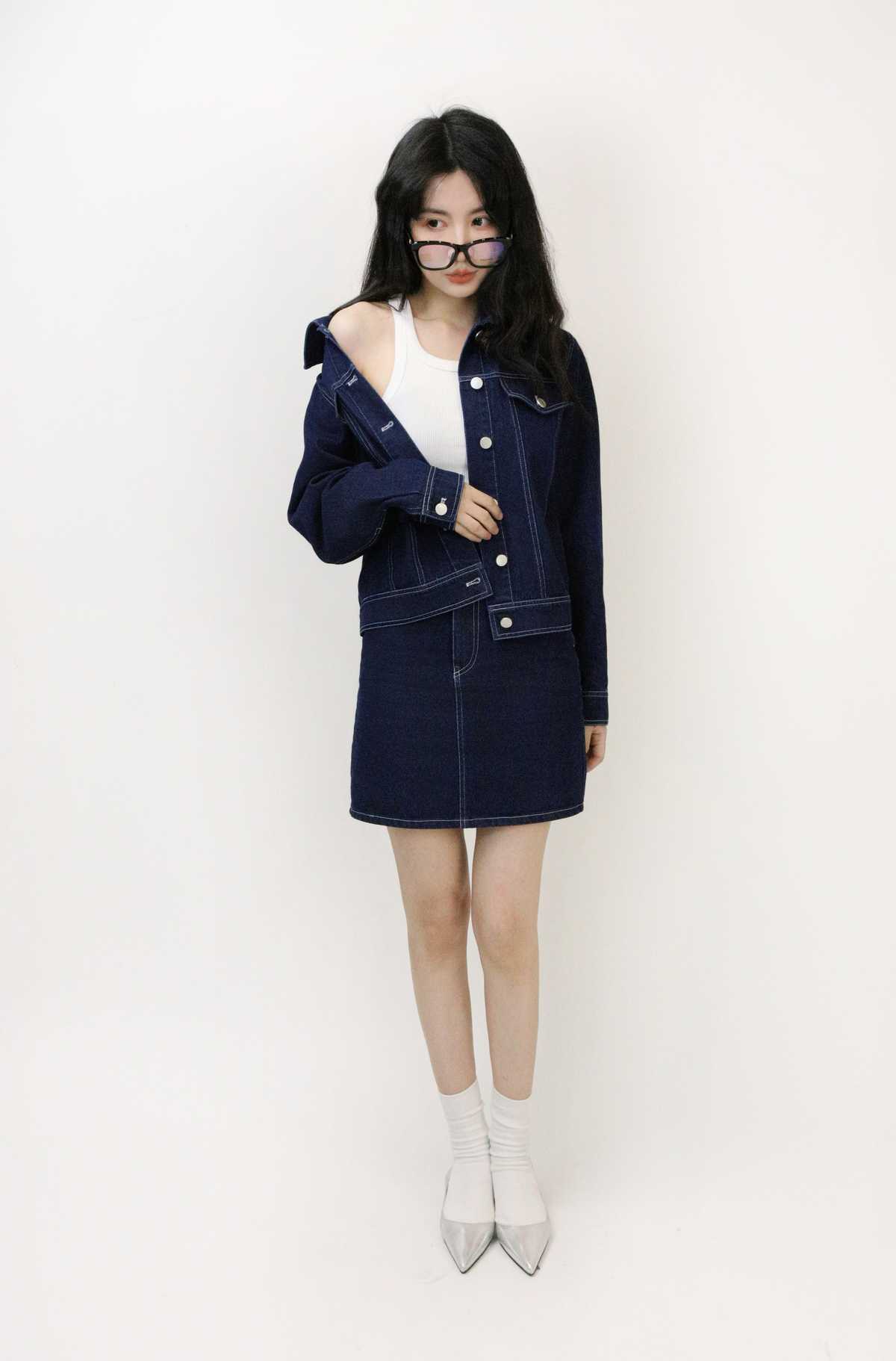 https://fulmo-img-server.com/denimmode/1756497533839_zacjzo1x_yvi360lq.jpeg