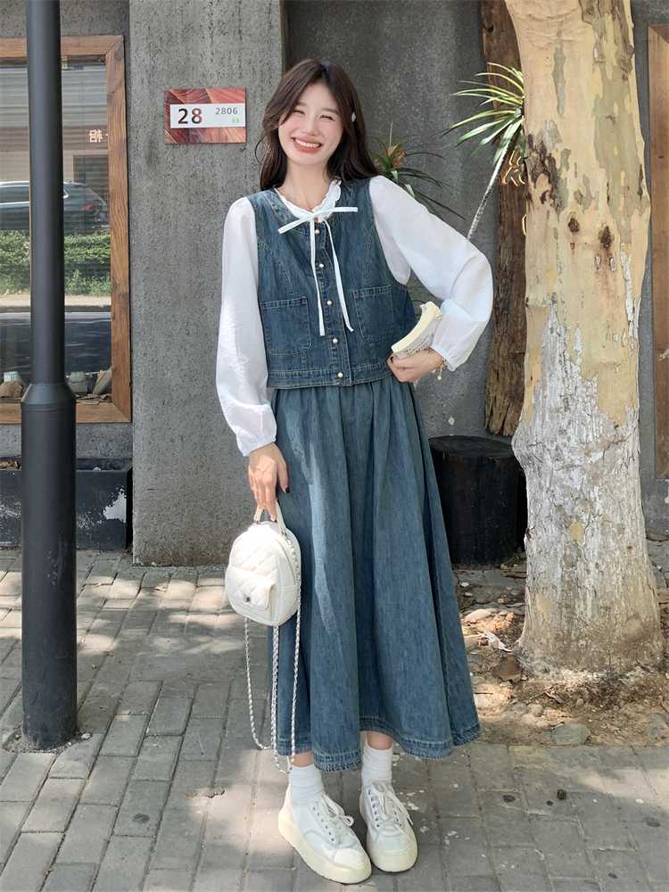 https://fulmo-img-server.com/denimmode/1756497595238_oly4vddn_720k2yx3.jpeg