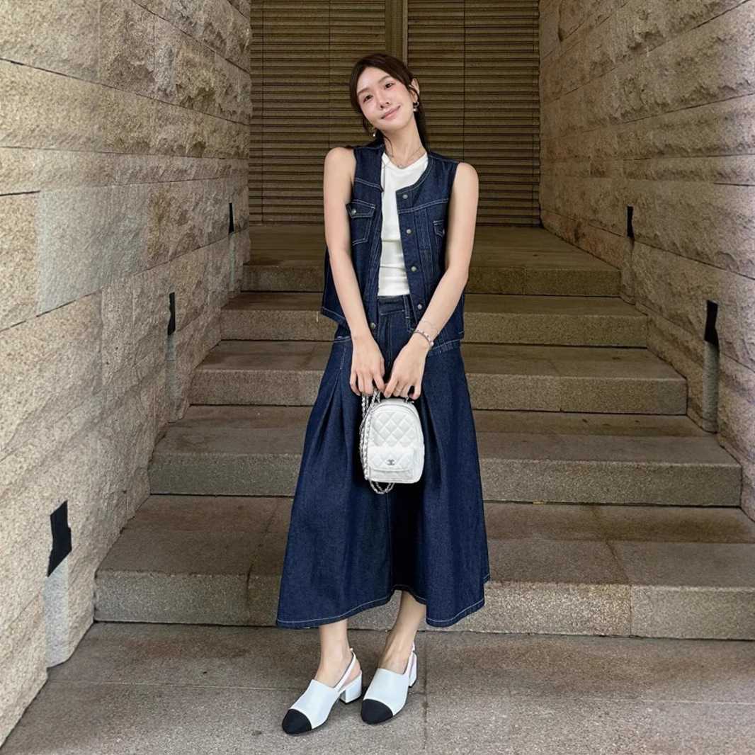デニムセットアップ ノースリーブデニムベスト＆フレアスカート