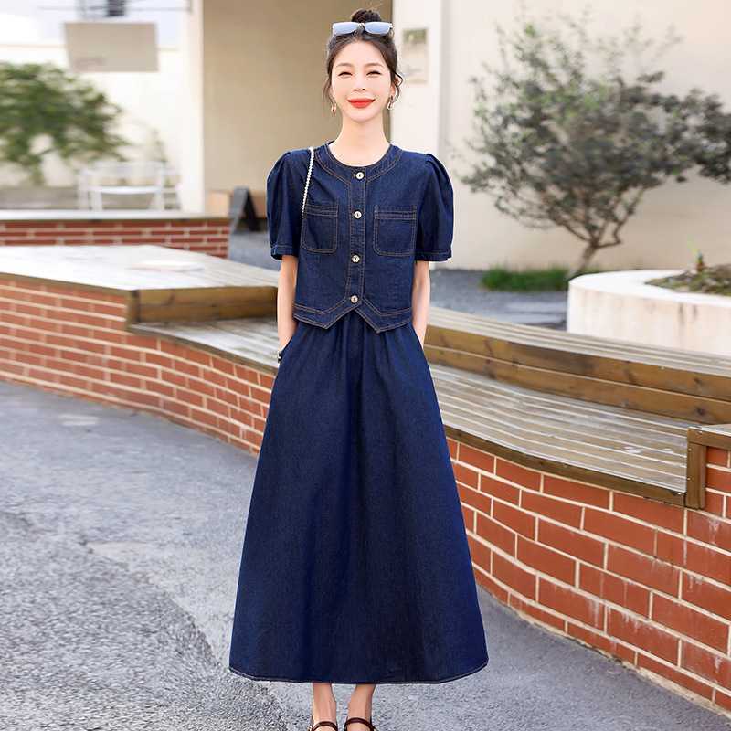 デニムセットアップ 優美なノーカラーデニムセットアップ