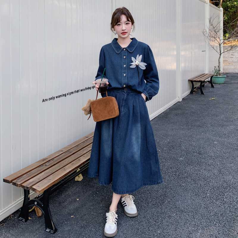 デニムセットアップ 花モチーフ付きラウンドカラー上品セット