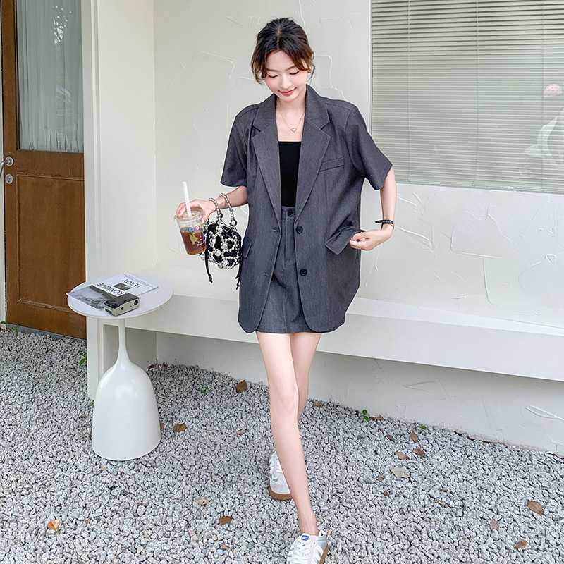 デニムセットアップ 洗練ゆったりジャケットスカート