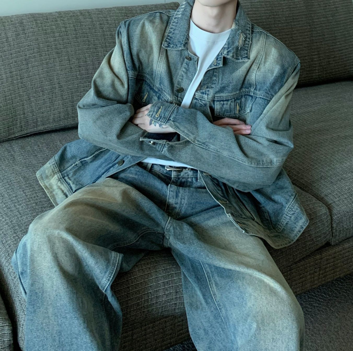 https://fulmo-img-server.com/denimmode/1756958519365_rmey13fk_aobp34s9.jpeg