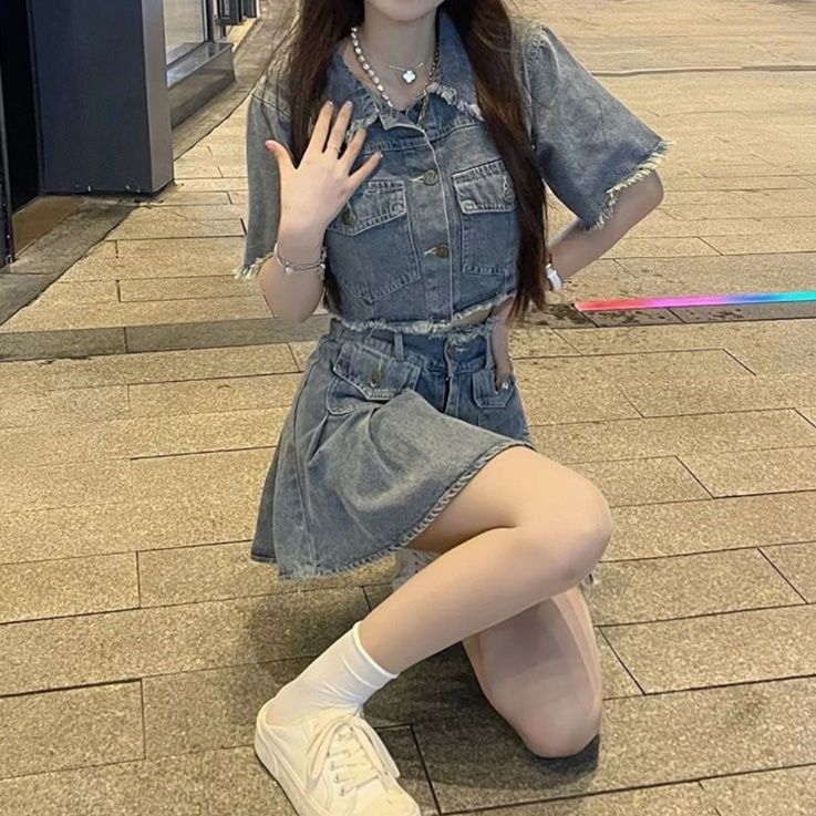 https://fulmo-img-server.com/denimmode/1757121776138_5goi0gdf_u8k8taou.jpeg