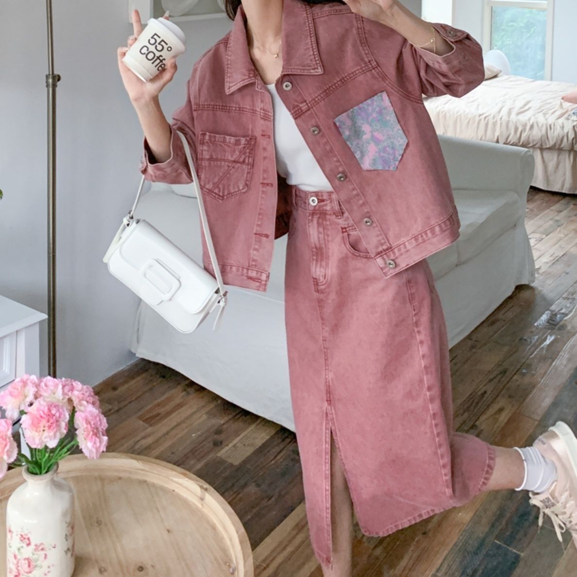 https://fulmo-img-server.com/denimmode/1757131824855_xo3b61io_a2pbe1sw.jpeg