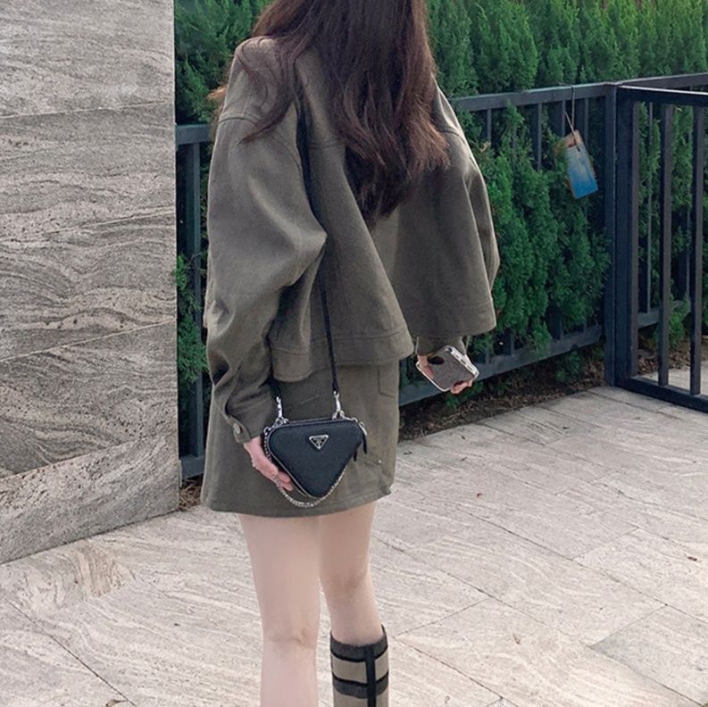https://fulmo-img-server.com/denimmode/1757132567712_xc2lpzm7_ohcdd8d2.jpeg
