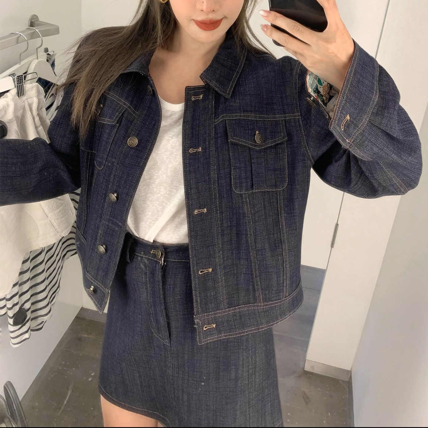 https://fulmo-img-server.com/denimmode/1757394705197_r2ex1eht_3ibosqyu.jpeg