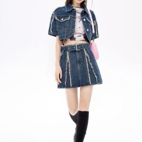 https://fulmo-img-server.com/denimmode/1757466382891_g2j88hi1_3iawkj0y.jpeg