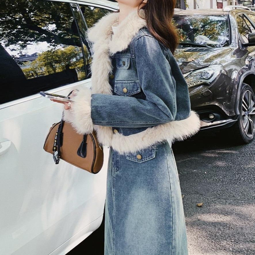 https://fulmo-img-server.com/denimmode/1758250591770_wmsjk59t_d2h5669w.jpeg