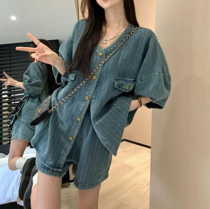 https://fulmo-img-server.com/denimmode/1758764726881_xhyycx1o_anmj3coh.jpeg