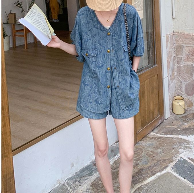 https://fulmo-img-server.com/denimmode/1758765245501_1iduqd4m_836zuldo.jpeg