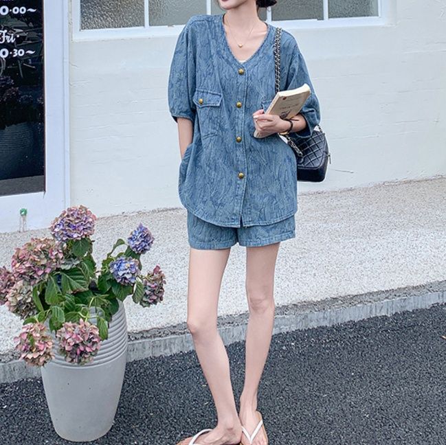 https://fulmo-img-server.com/denimmode/1758765303460_icntjqxn_wwwz3pkl.jpeg
