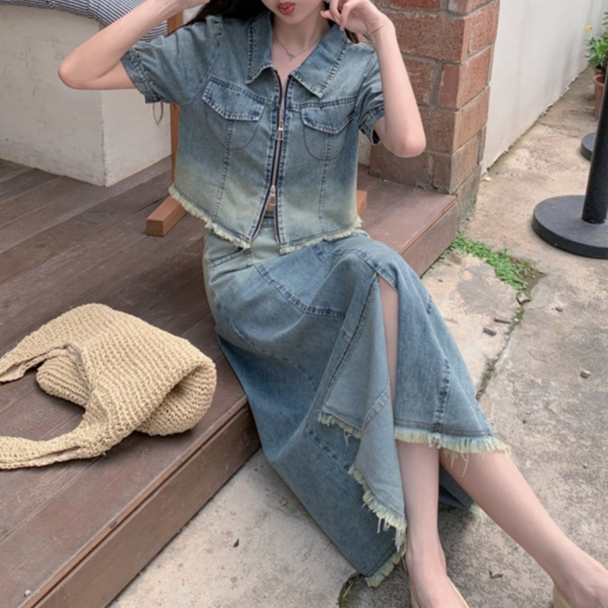 https://fulmo-img-server.com/denimmode/1758779170387_mtocnk2q_oi6oj1je.jpeg