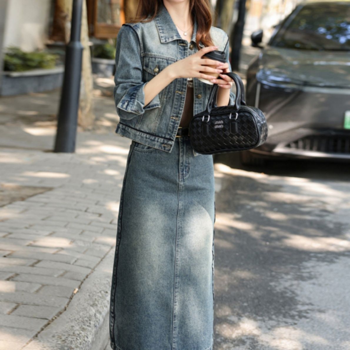 https://fulmo-img-server.com/denimmode/1758937758089_xgcava87_y6536ffo.jpeg