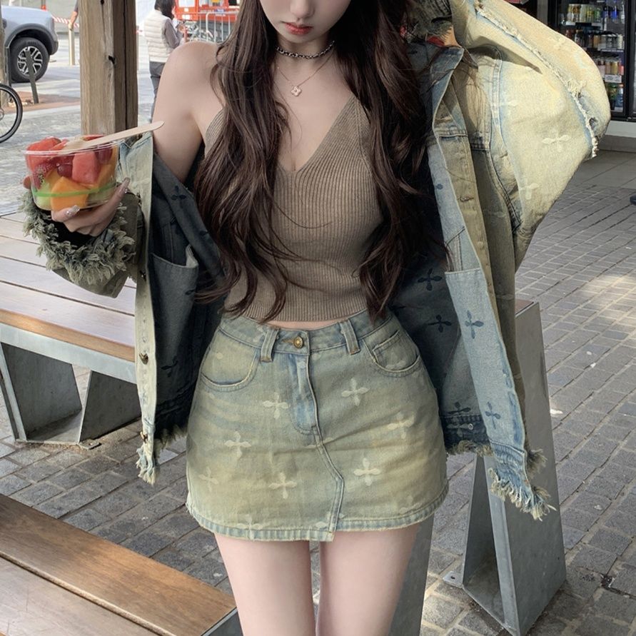 https://fulmo-img-server.com/denimmode/1758948196090_japj7mq8_f518a9cf.jpeg