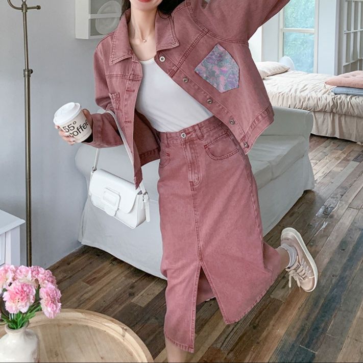 https://fulmo-img-server.com/denimmode/1759119097623_33uzl86e_1e7d44mz.jpeg