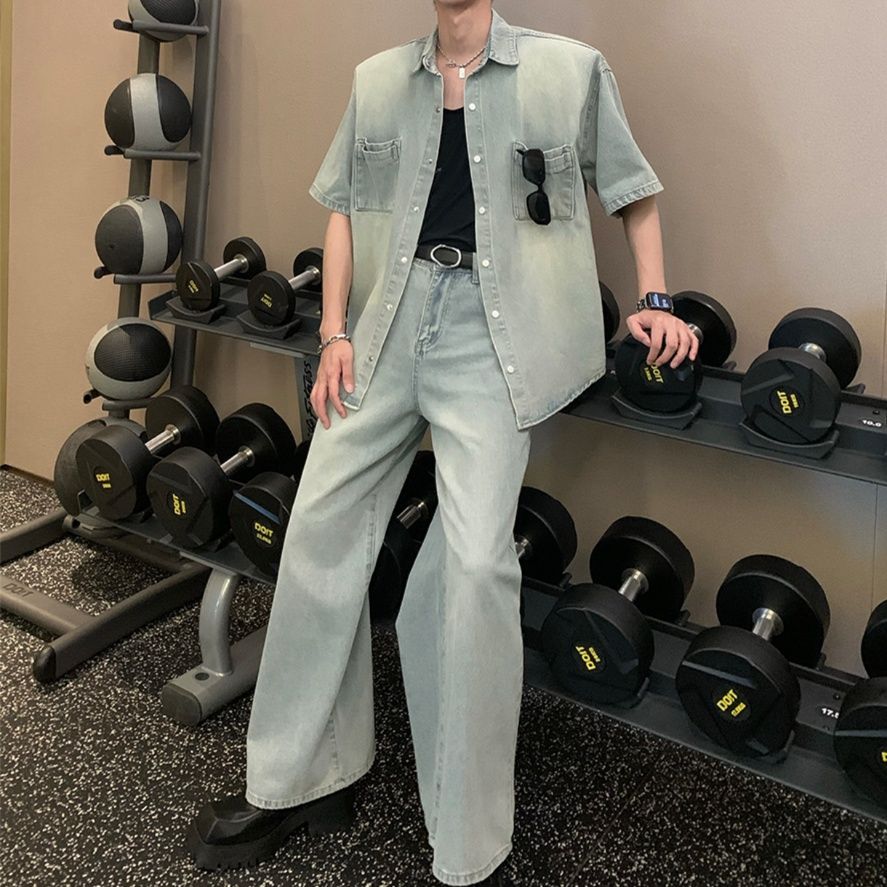 デニムセットアップ ゆとりのある半袖デニムセットアップ