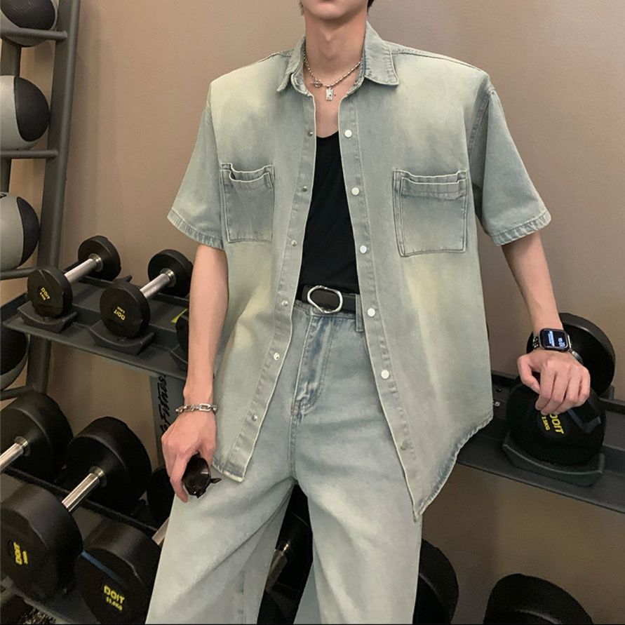 デニムセットアップ ゆとりのある半袖デニムセットアップ