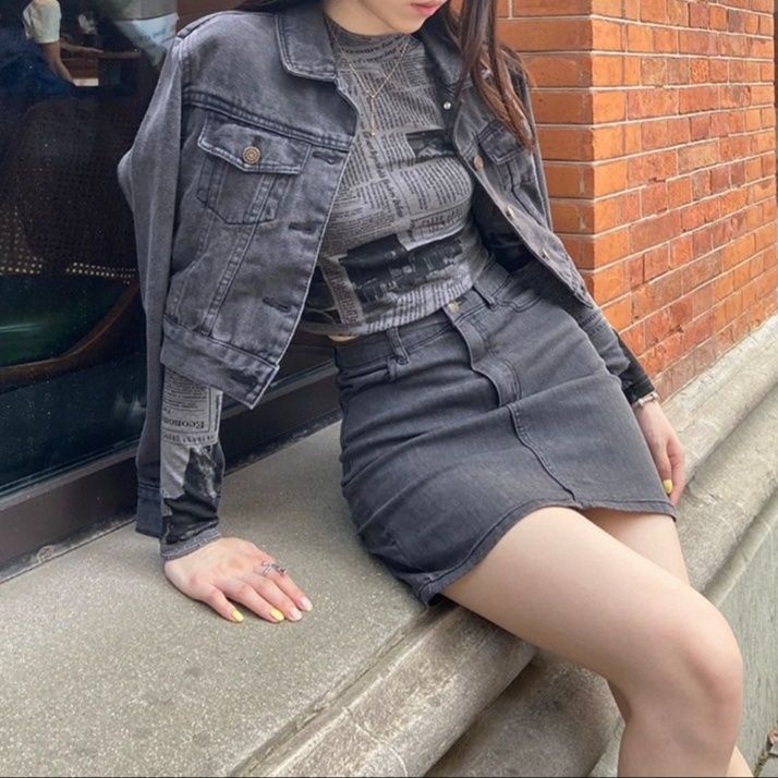 デニムセットアップ レトロ感漂うデニムスカートセット