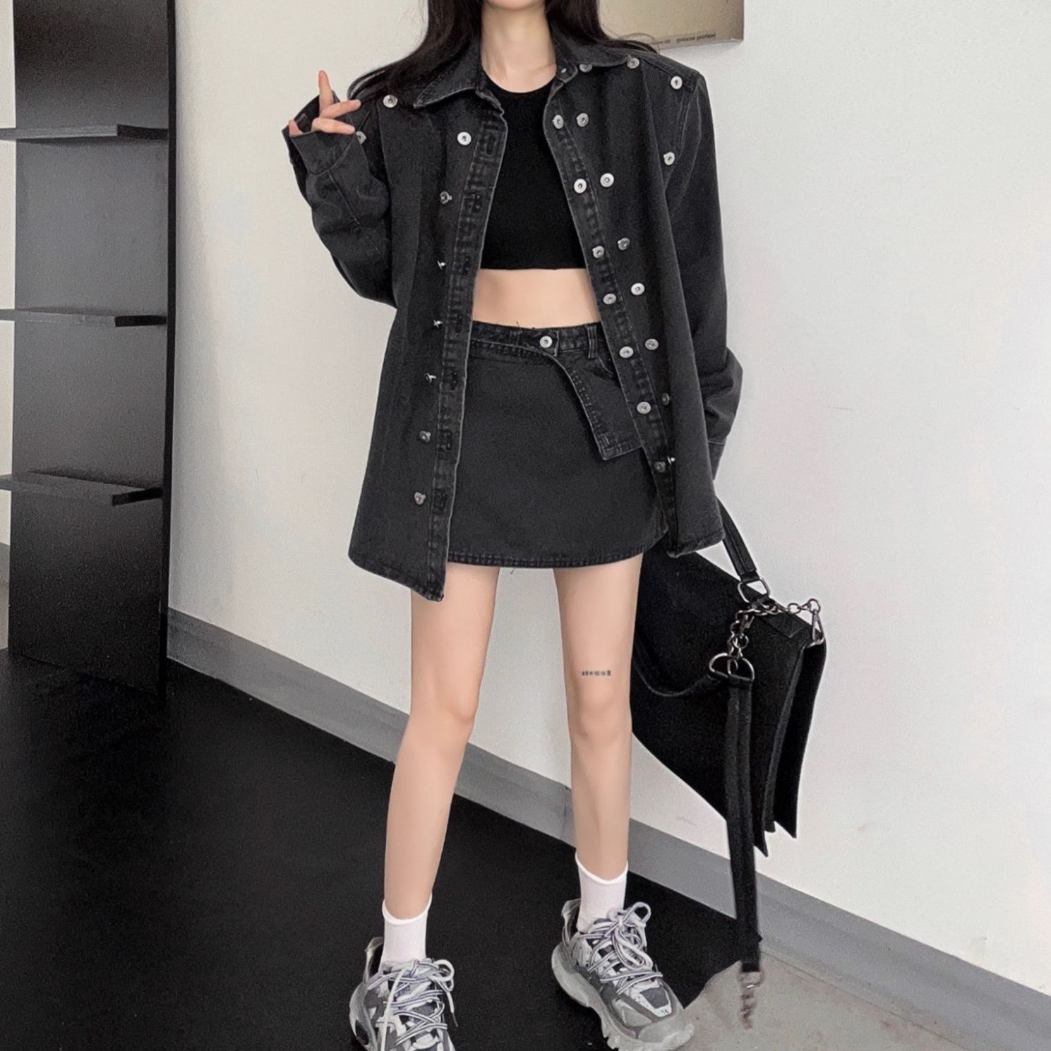 デニムセットアップ ユニークボタン飾りデニムジャケットセット