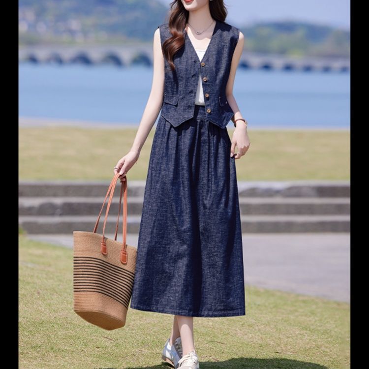 デニムセットアップ 優美なノースリーブベスト＆ロングスカート