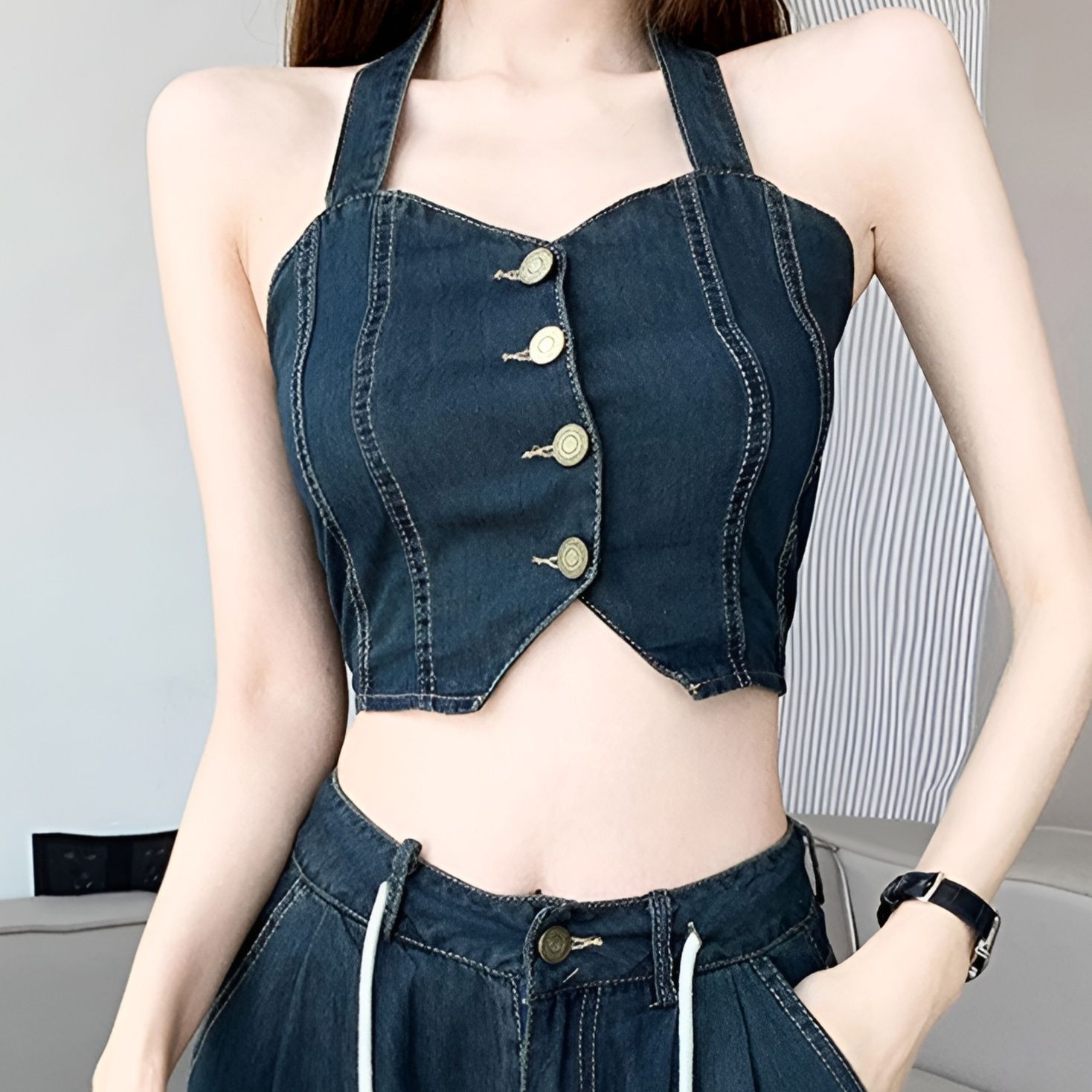 デニムセットアップ 背中見せビスチェとワイドパンツ