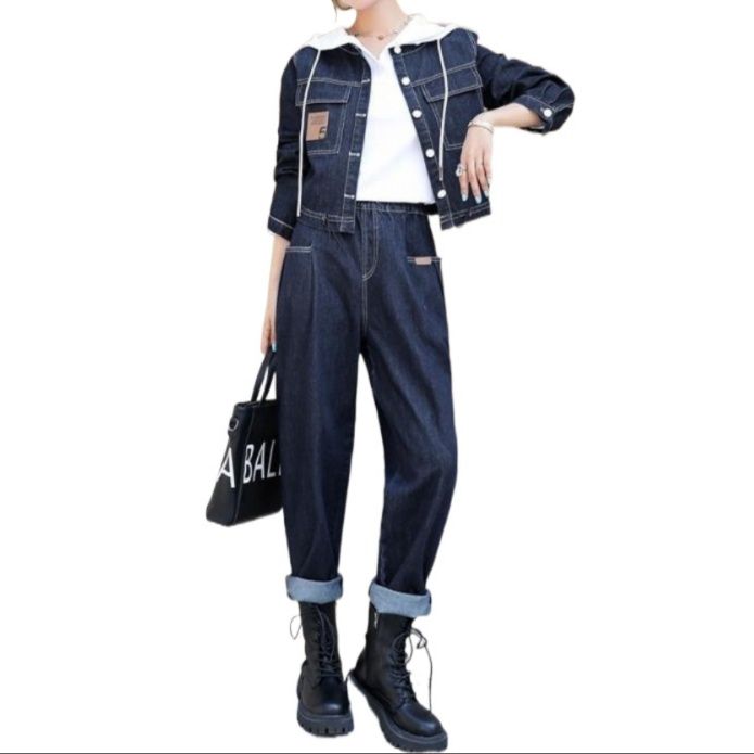 デニムセットアップ フード映えるジージャンとワイドパンツの上下セット