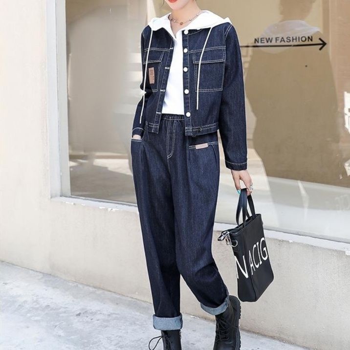 デニムセットアップ フード映えるジージャンとワイドパンツの上下セット