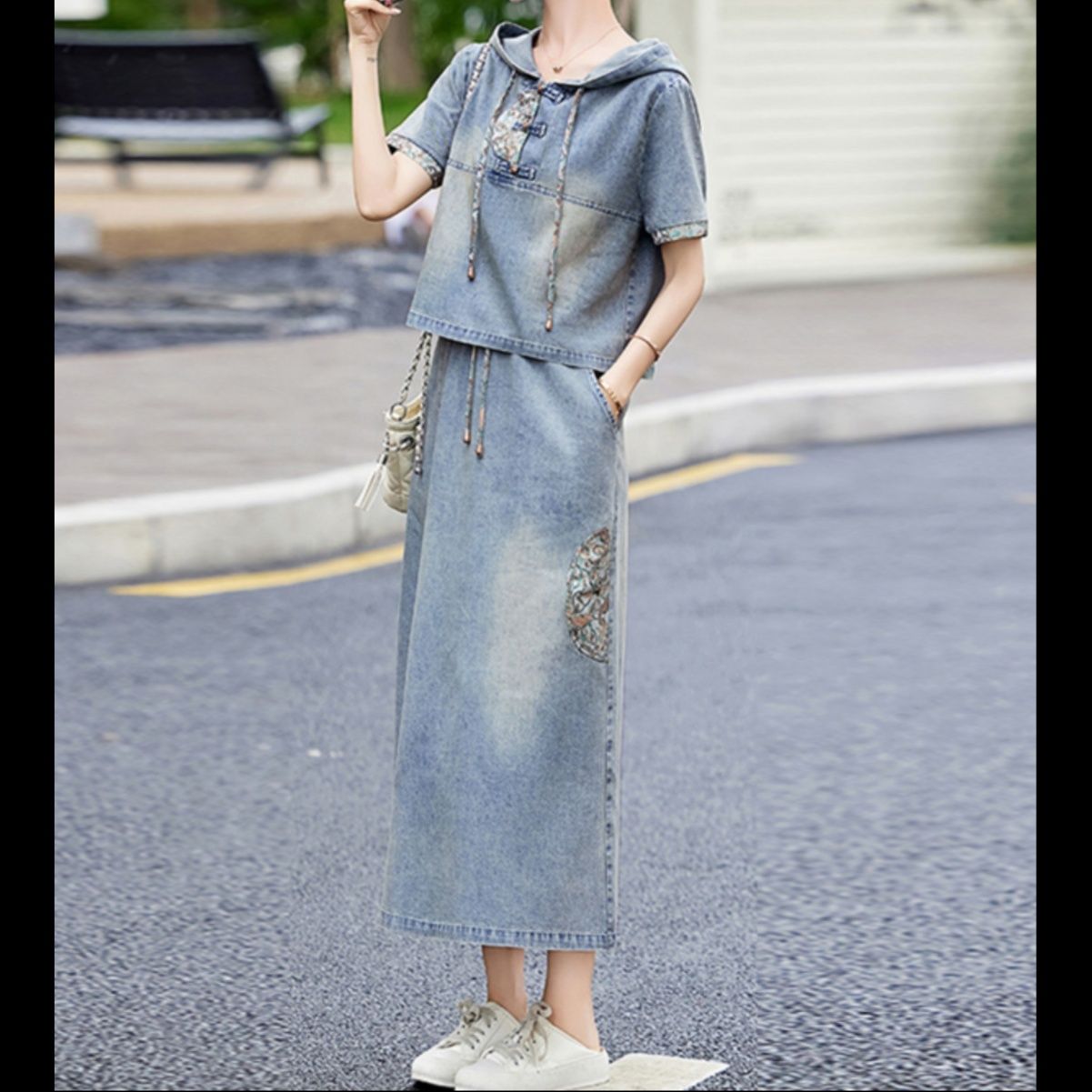 デニムセットアップ 刺繍フード付きデニムセットアップ