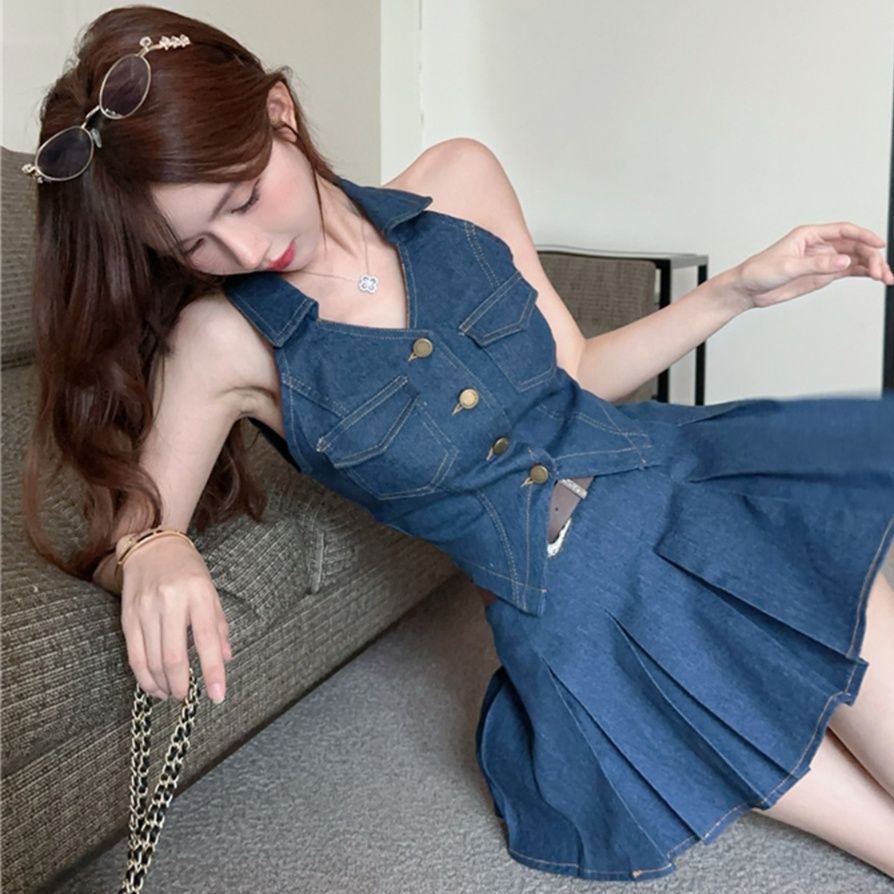 デニムセットアップ ホルターネックプリーツスカートセット