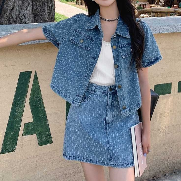 デニムセットアップ 模様入り半袖ジャケットスカートセット