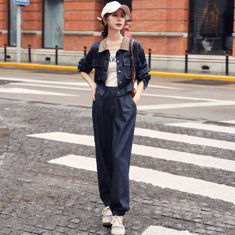 デニムセットアップ ショート丈ジャケットとワイドパンツの上下セット