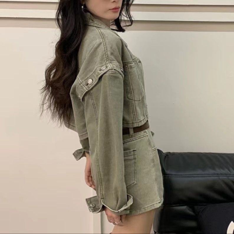 デニムセットアップ クロップド丈ジャケット＆ラップデザインショートパンツ