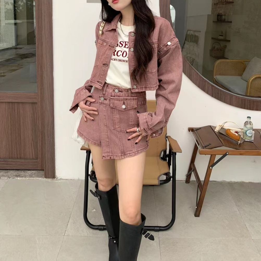 デニムセットアップ クロップド丈ジャケット＆ラップデザインショートパンツ