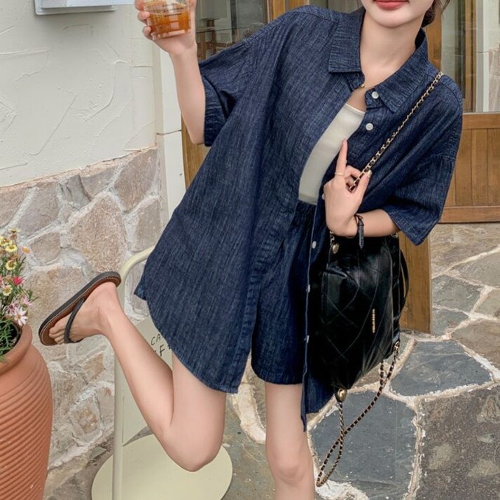 デニムセットアップ ゆったり五分袖シャツとショートパンツセット