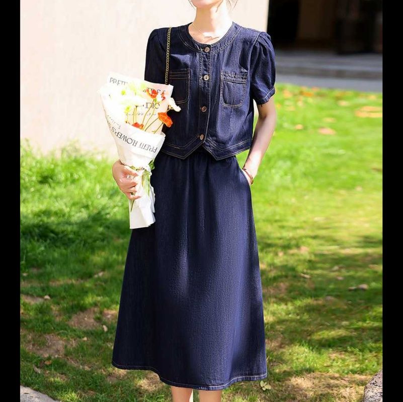 デニムセットアップ　短袖ポケット付き ミディカートセットアップ