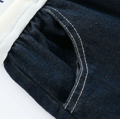 デニムセットアップ ショート丈ジャケットとスカートの上品デニムセットアップ