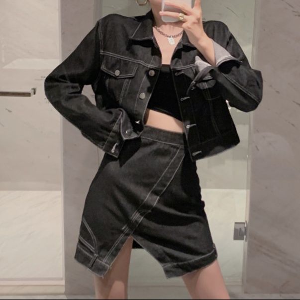 デニムセットアップ ショート丈ジャケットとアシンメトリーミニスカートの二点セット