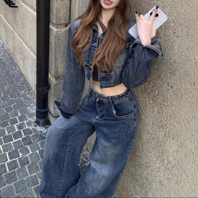 デニムセットアップ ショート丈ジャケットとワイドパンツのジージャンセットアップ