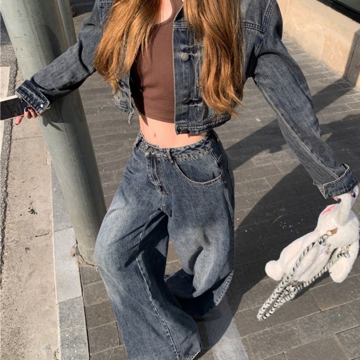 デニムセットアップ ショート丈ジャケットとワイドパンツのジージャンセットアップ