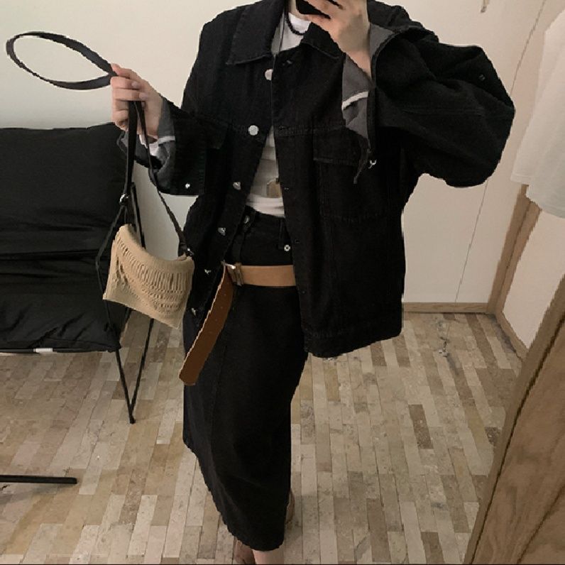 デニムセットアップ ゆったりオーバーサイズジャケットとタイトスカートのセットアップ