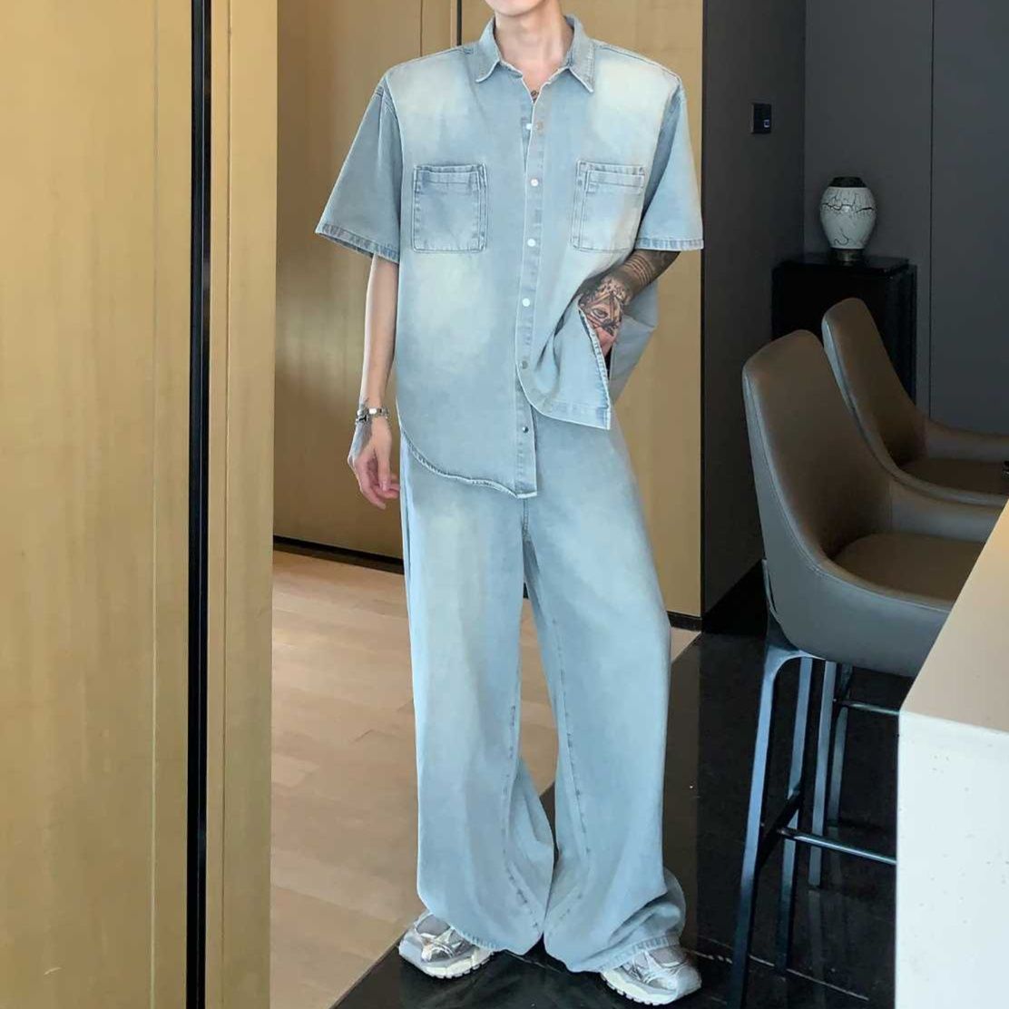 デニムセットアップ 半袖デニムシャツとワイドパンツの涼しげメンズセットアップ