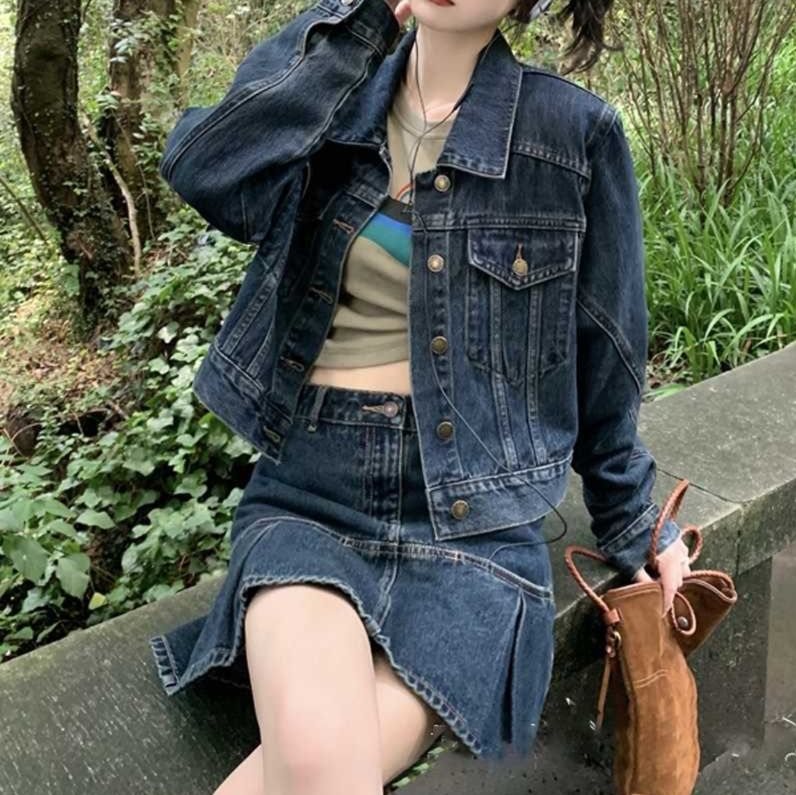 デニムセットアップ 短めジャケットとプリーツミニスカートのフェミカジ上下セット