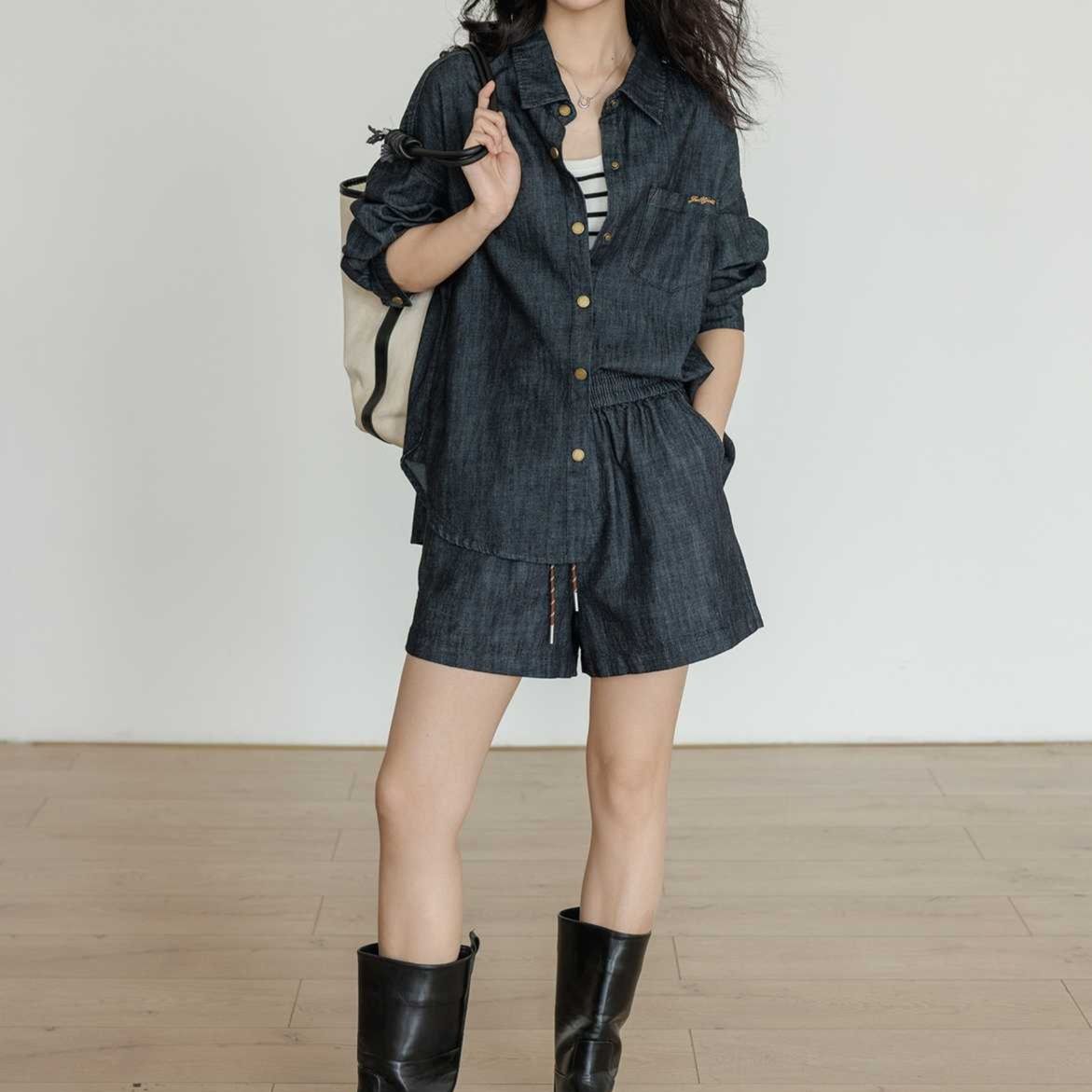 ダークトーン長袖デニムシャツ×ショートパンツ 大人カジュアルデニムセットアップ