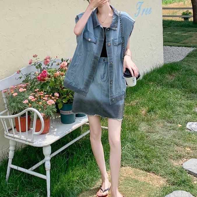 デニムセットアップ ノースリーブシャツジャケット×カットオフミニスカート レトロ風ゆるフェミ2点セット