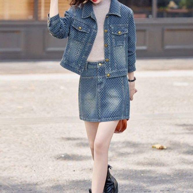 デニムセットアップ 柄入りクラシカルジャケット＆Iラインミニスカート 上品カジュアル クールフェミニン2点セット