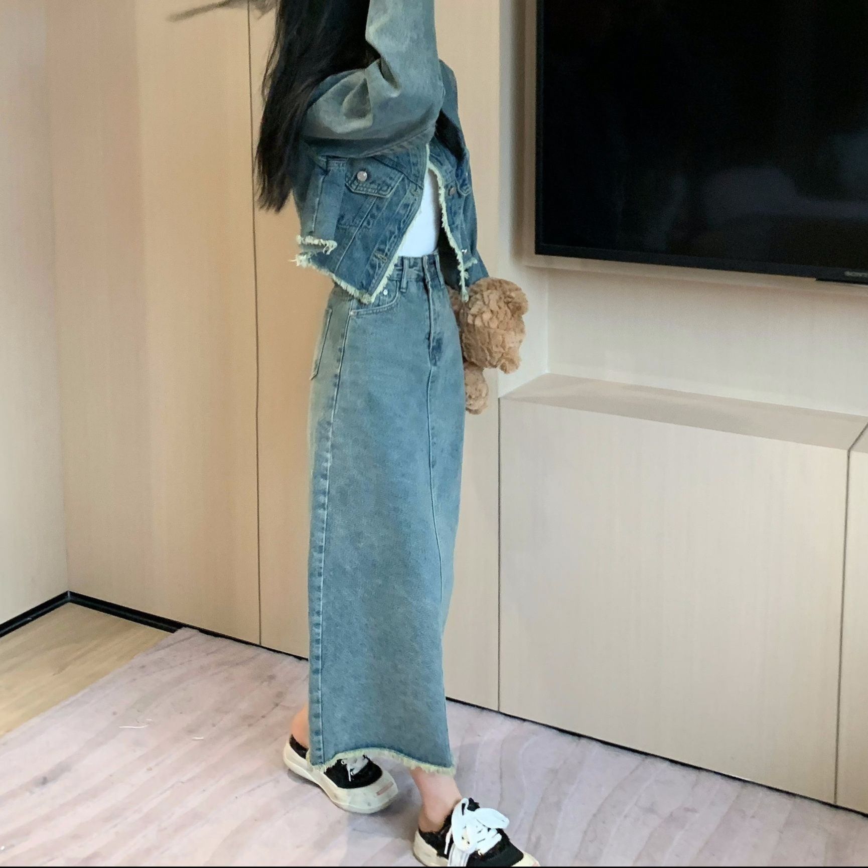 https://fulmo-img-server.com/denimmode/1776994490719_v41fl9xf_pjeq8dru.jpeg