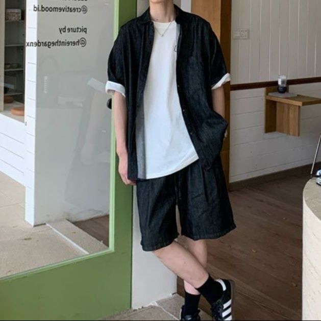 半袖デニムシャツ×ハーフパンツ メンズ夏向け 万能きれいめカジュアル