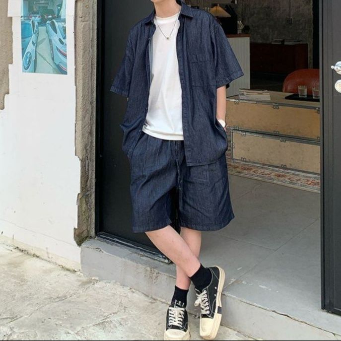 半袖デニムシャツ×ハーフパンツ メンズ夏向け 万能きれいめカジュアル