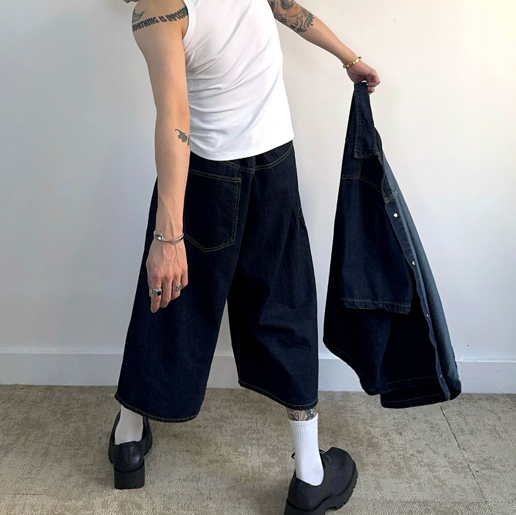https://fulmo-img-server.com/denimmode/1778726859631_ndb14xhl_0zng8e6p.jpeg